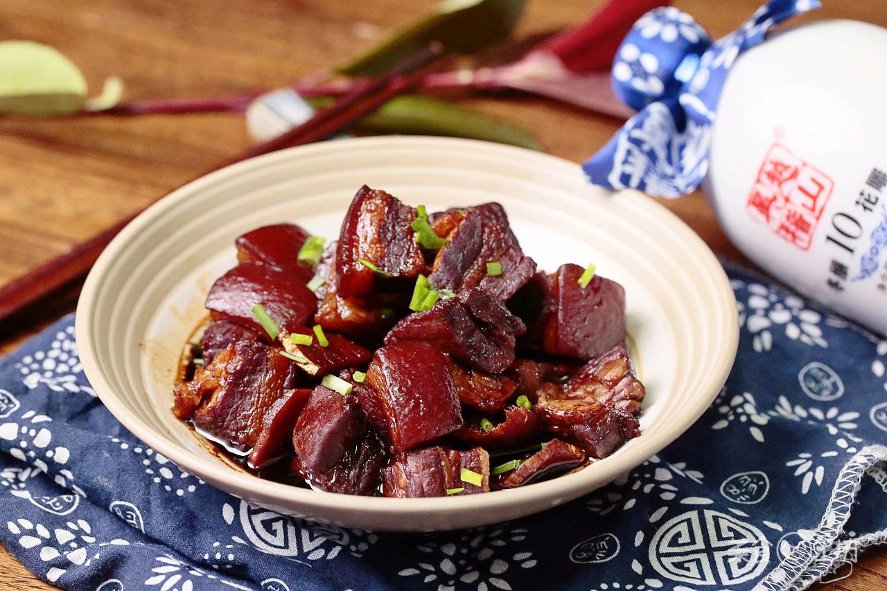 吃不完的猪肉切记不要放冰箱！肉贩子教我土方法，放1年照样新鲜