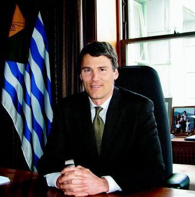 曲婉婷人生经历,为什么让曲婉婷回国参加节目