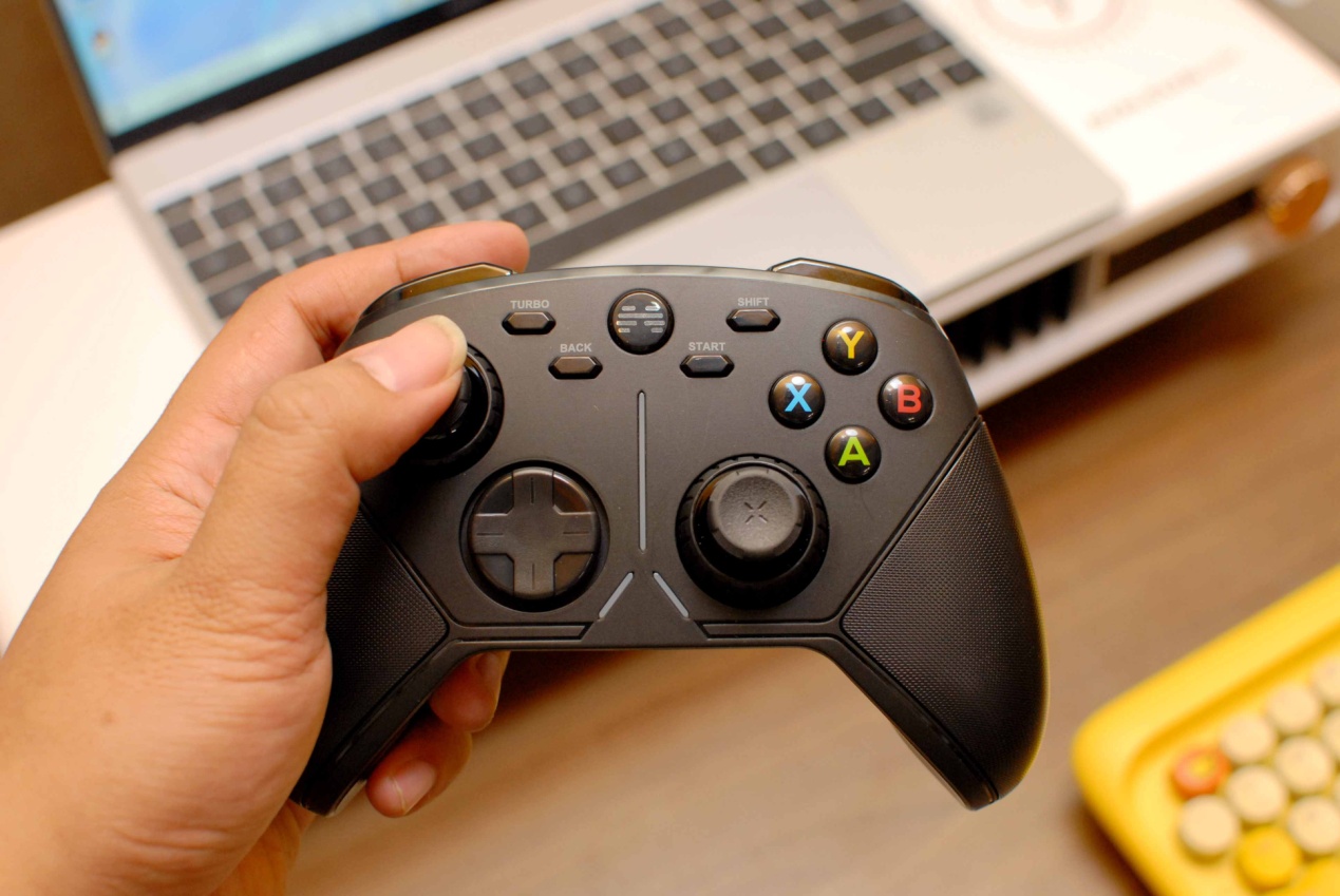 北通阿修罗3s线性扳机,北通阿修罗3微动摇杆