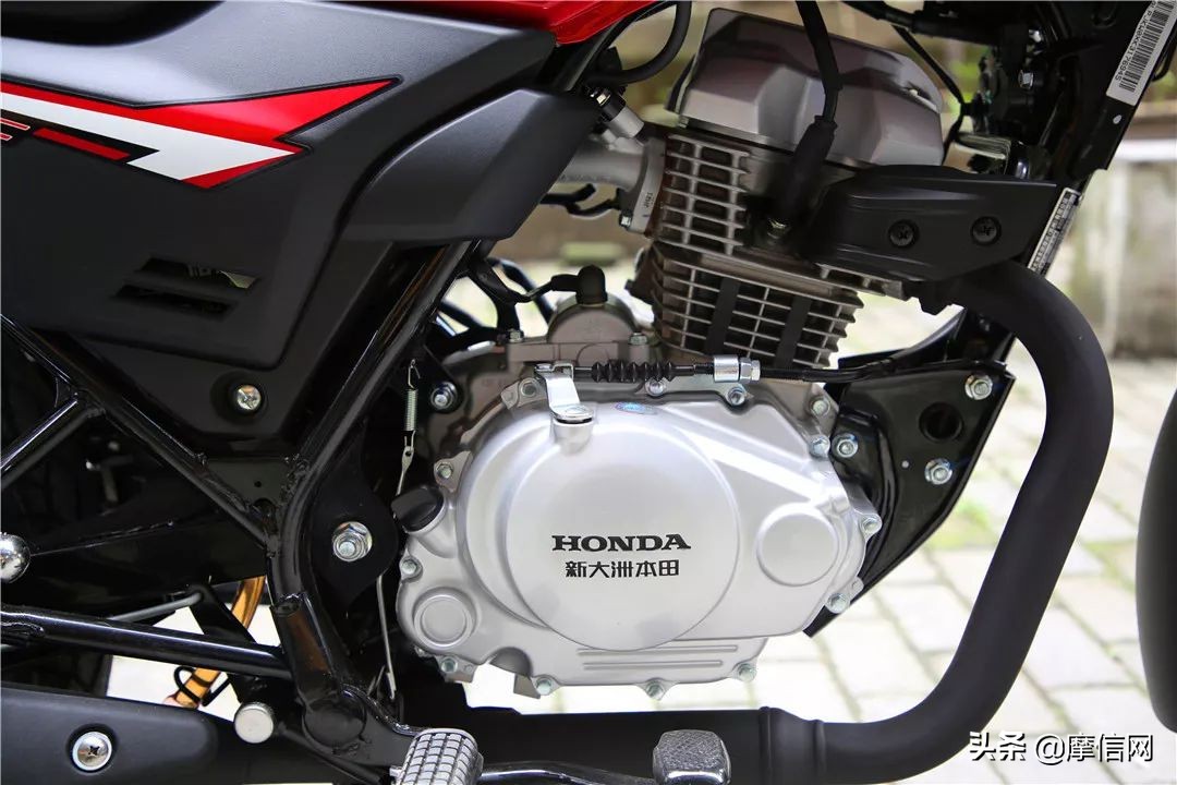 新大洲本田战飚评测,新大洲本田战龙试驾