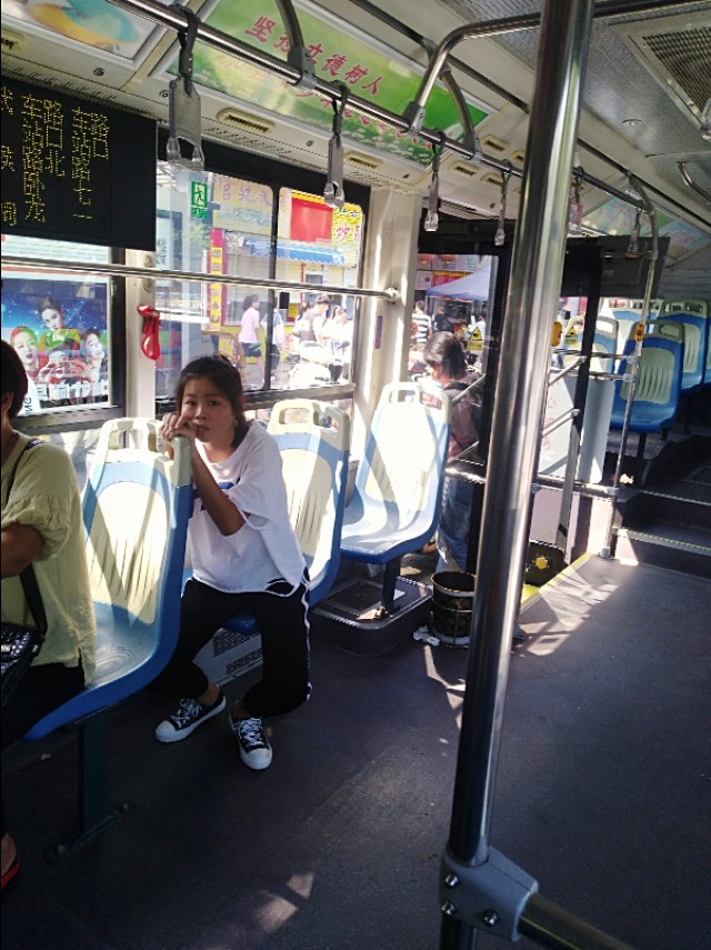 王玉：余沟初秋与老城老人