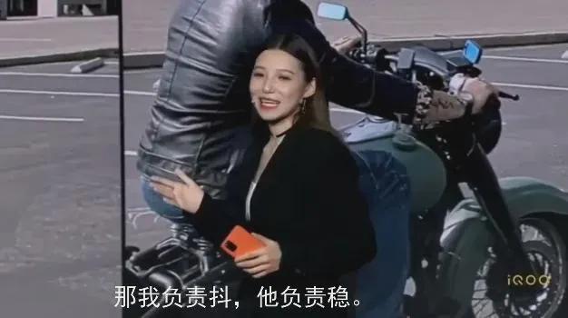 小米11和iqoo7到底该选谁,小米11对比iqoo7