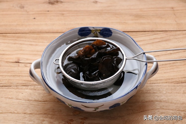 木耳红枣最佳吃法,红枣蒸木耳
