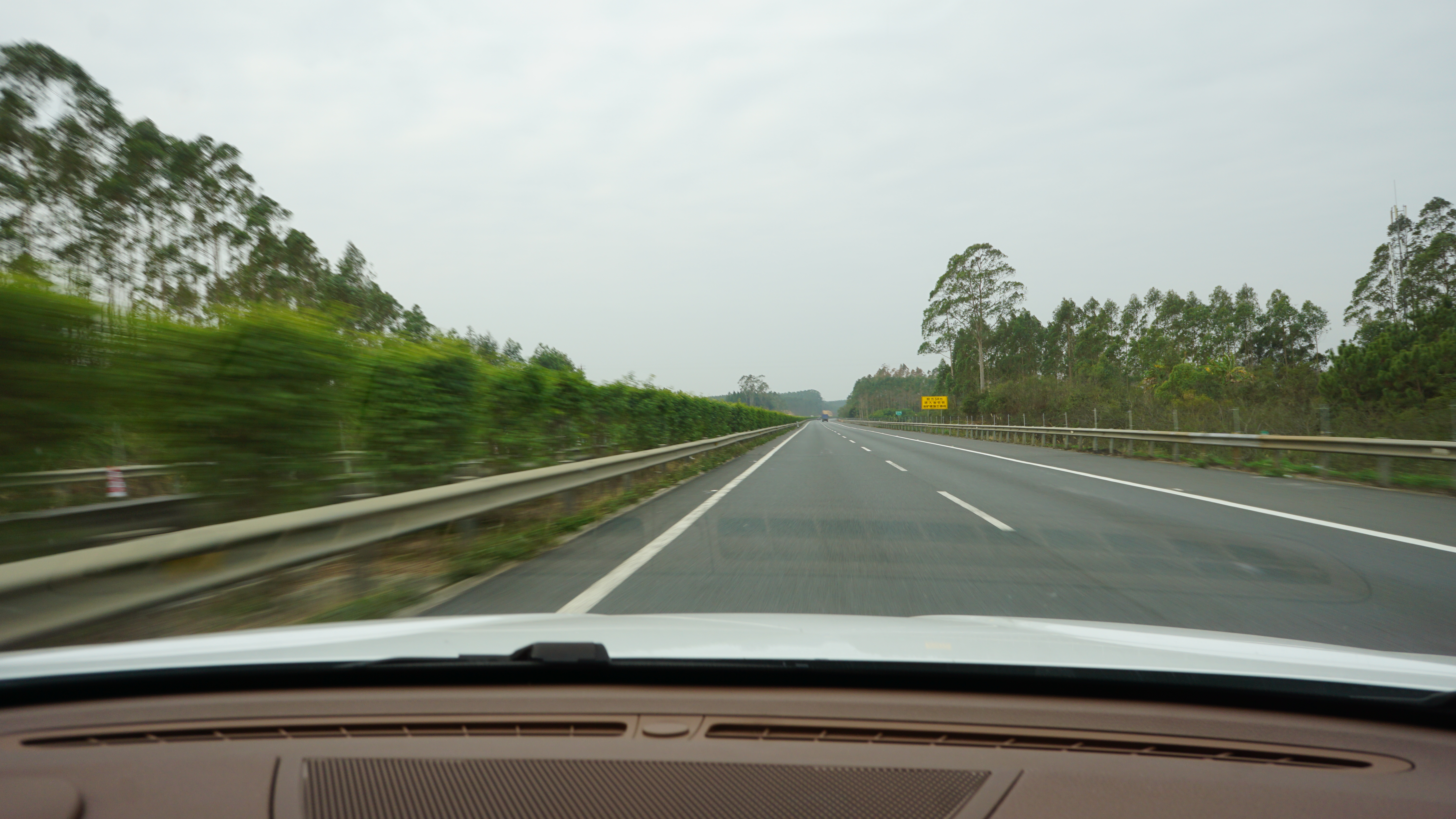 从北海一路开车到越南，都遇到了什么？