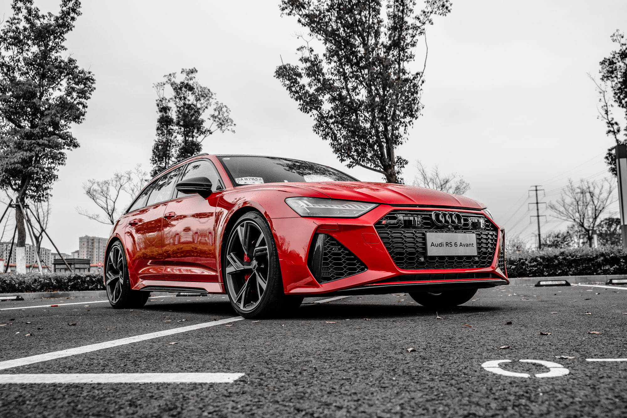 试驾奥迪rs6performance,弹弹车测评