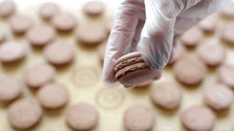 马卡龙可可夹心怎么做,法式可可马卡龙做法