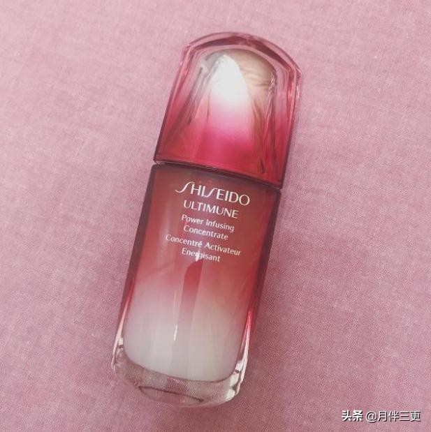 网红推荐的补水保湿护肤品,补水精华推荐平价学生测评