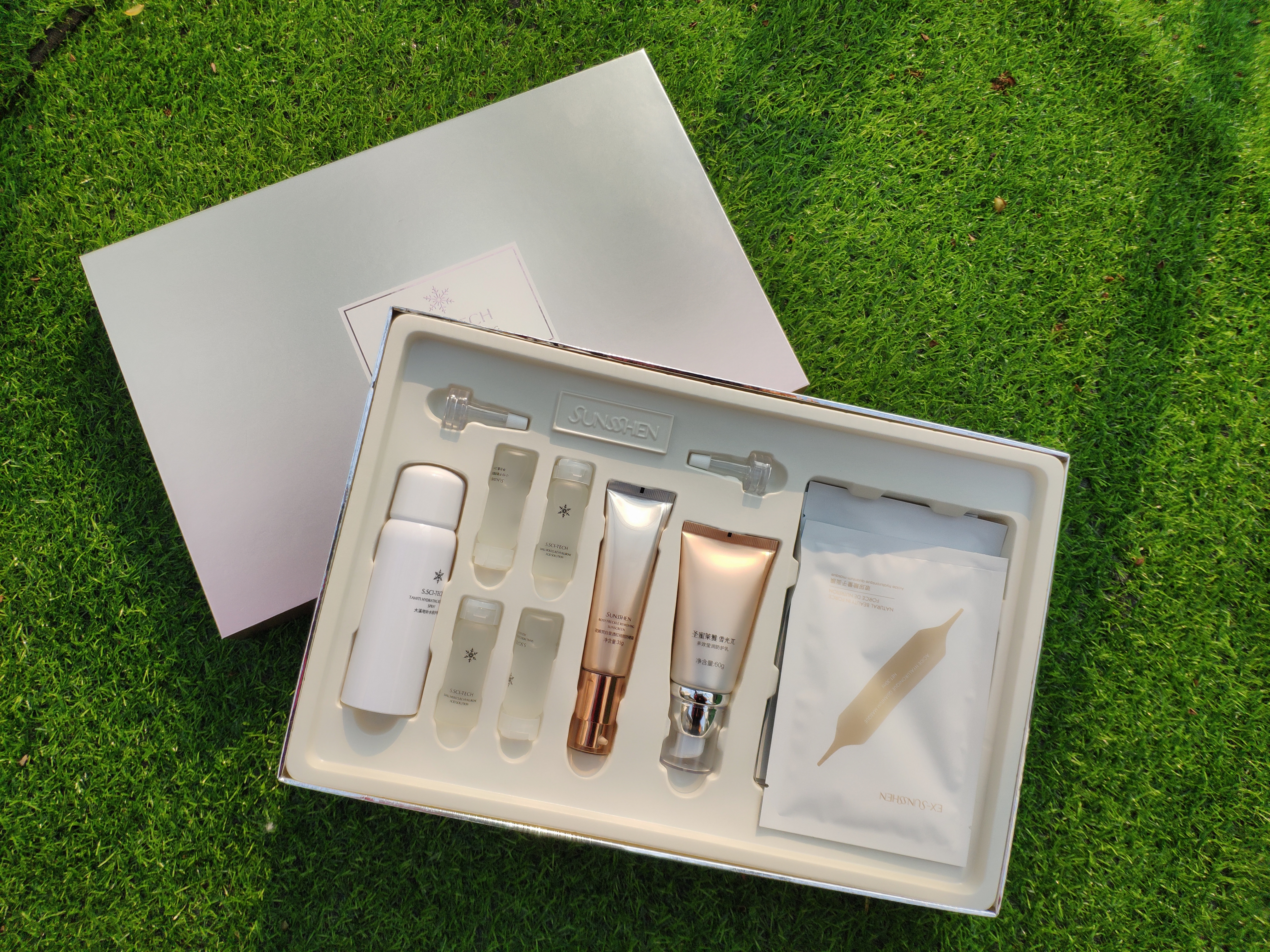 防晒护肤季,先补水再防晒还是先防晒再补水