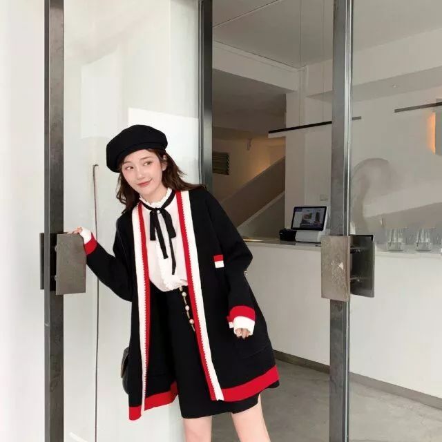 衬衫毛衣的穿法技巧男,毛衣衬衫怎么搭配裤子