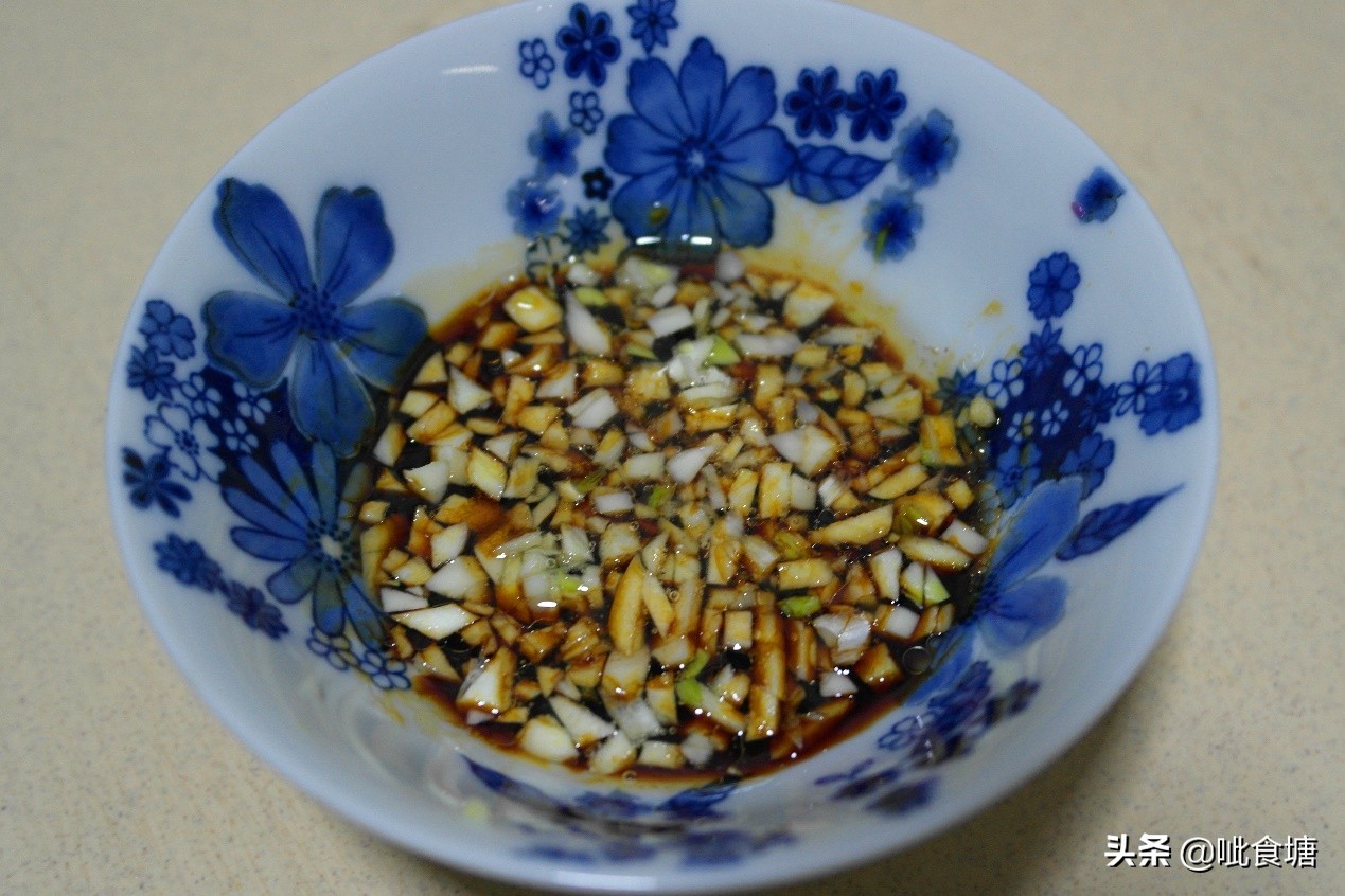 清蒸鲳鱼蒸多少分钟最好,清蒸鲳鱼一般蒸几分钟