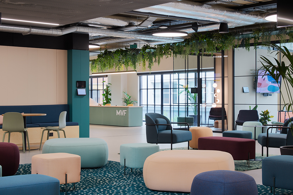 温暖工业风广告公司Fallon明尼阿波利斯办公设计欣赏