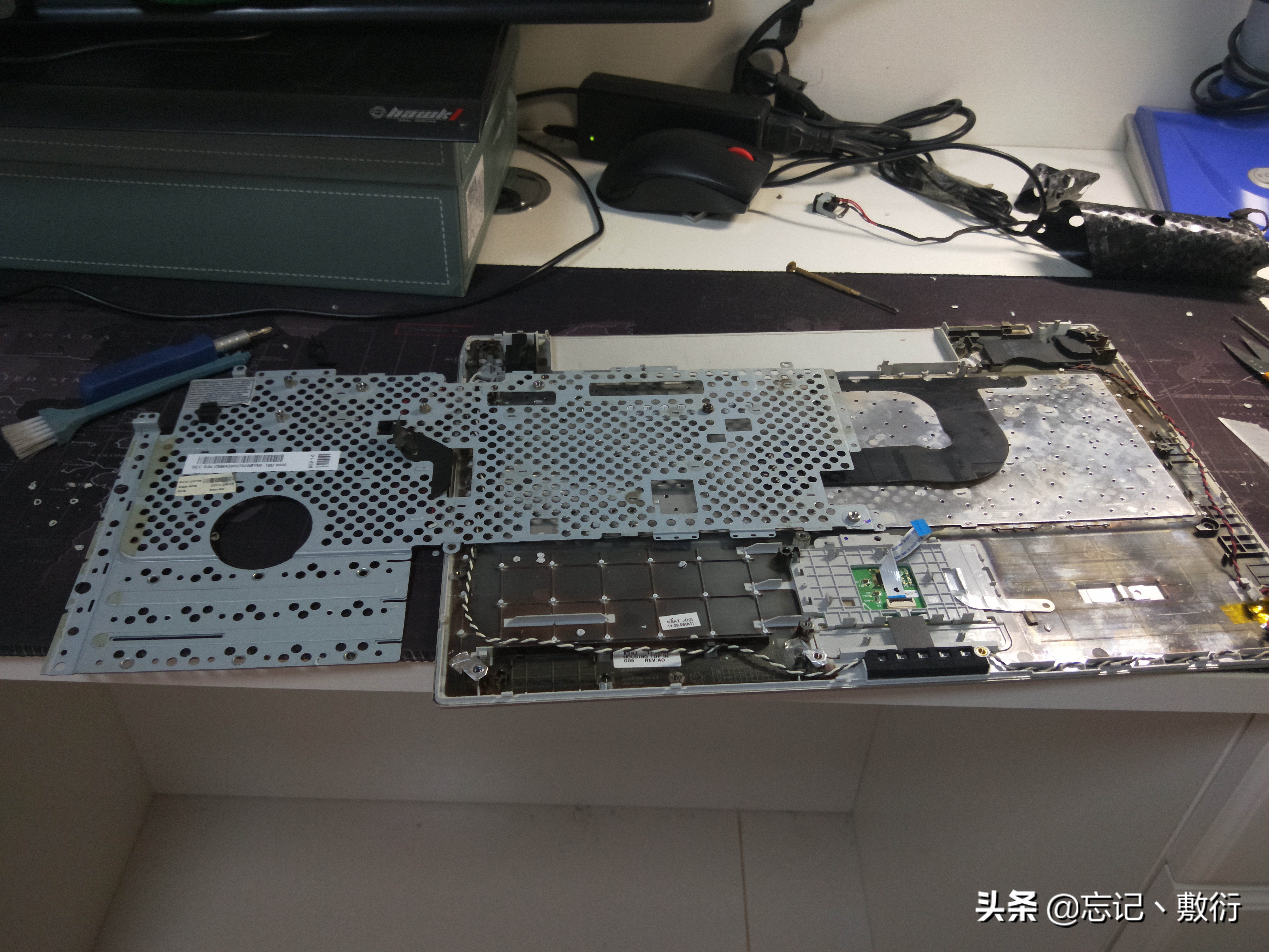 三星q460笔记本键盘拆解图鉴,三星笔记本r440键盘更换