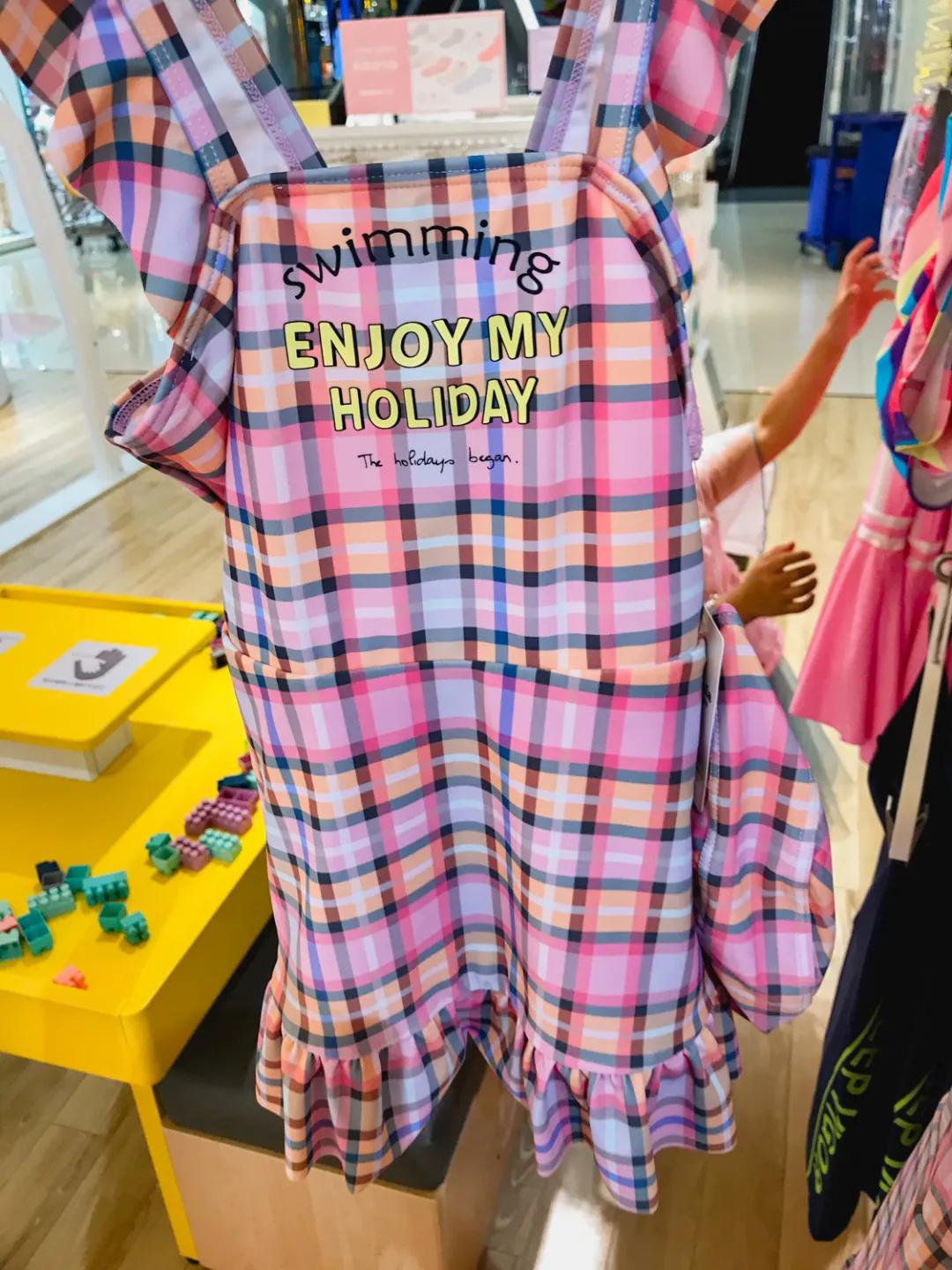 儿童泳衣什么牌子比较好穿,儿童专业泳衣品牌排行榜前十名