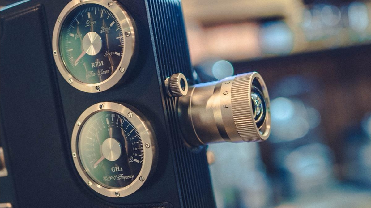 瞬间提升客厅格调，电影1895电影机体验