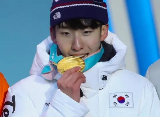 因“脱队友裤子”，韩国奥运冠军加入中国籍被骂叛国