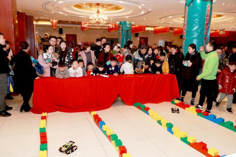 小孩学乐高编程有必要吗,学乐高编程有啥好处