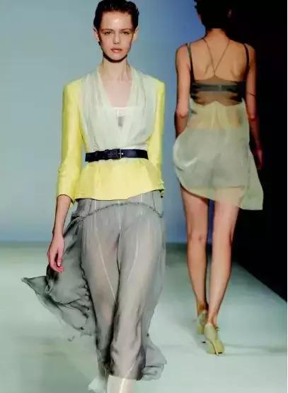 全球10大顶级服装设计师,世界十大服装顶级设计师排名