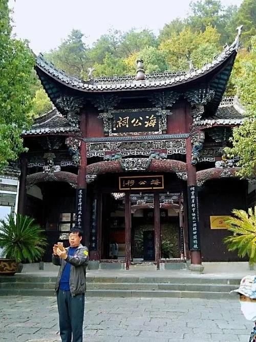 从千岛湖到屯溪老街,从千岛湖到黄山