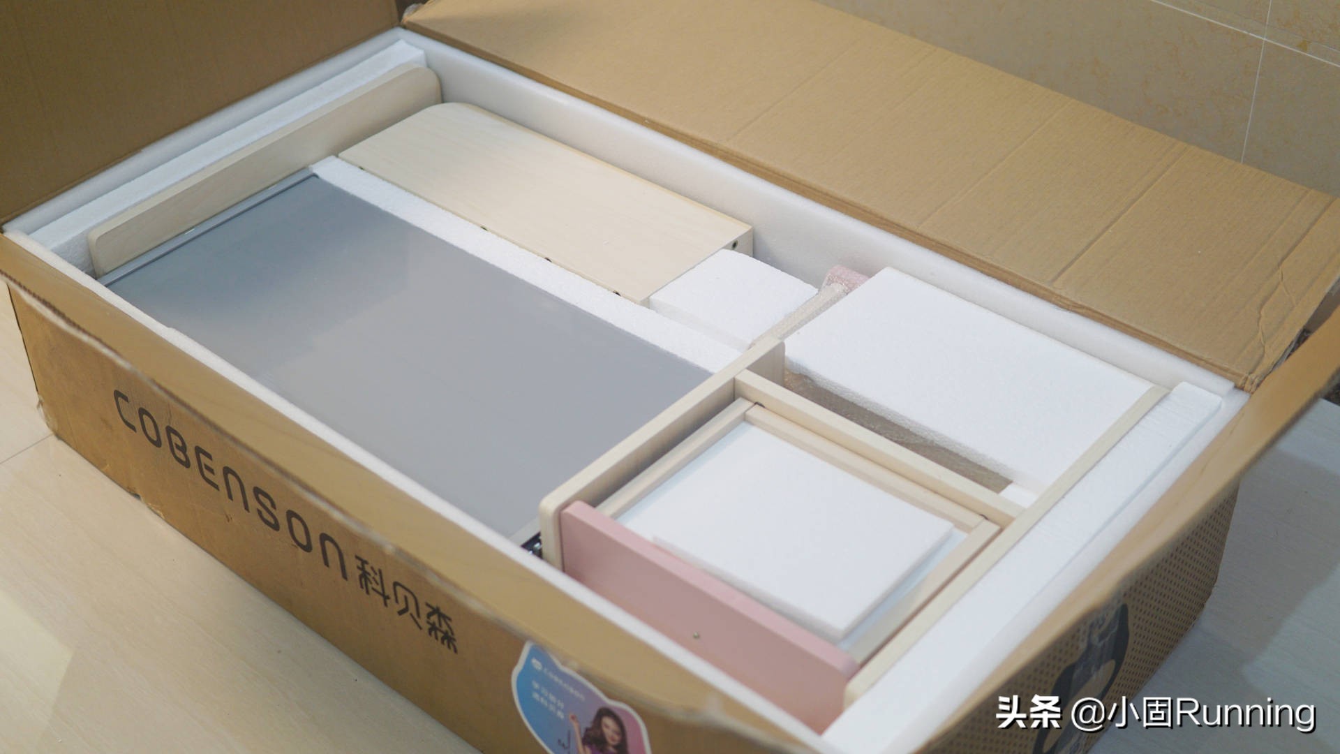 女儿小红花,儿童桌椅学习桌椅1-3岁可以画画