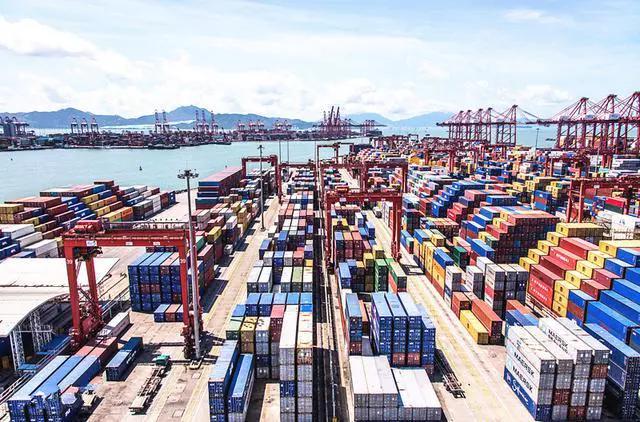 世界十大港口中国占哪七大港口,全球有几个世界第一大港口