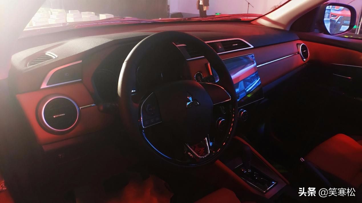 全新劲炫上市,2013年三菱劲炫2.0四驱高配多少钱