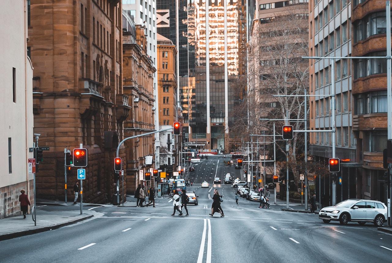 澳国防部自揭家丑？知名女明星早年曾前往阿富汗劳军，却与士兵发生不正当关系