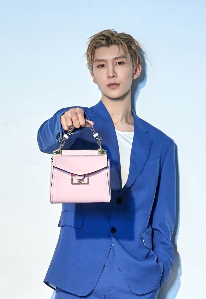 givenchy纪梵希范丞丞,givenchy代言人虞书欣