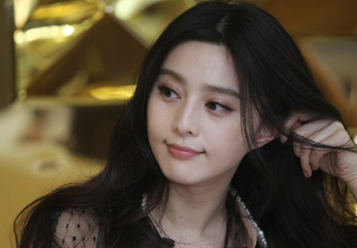 当年拍还珠赵薇试镜,还珠选角一波三折