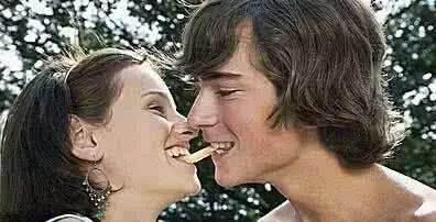 情人节应该怎么过,情人节怎么过比较浪漫有仪式感