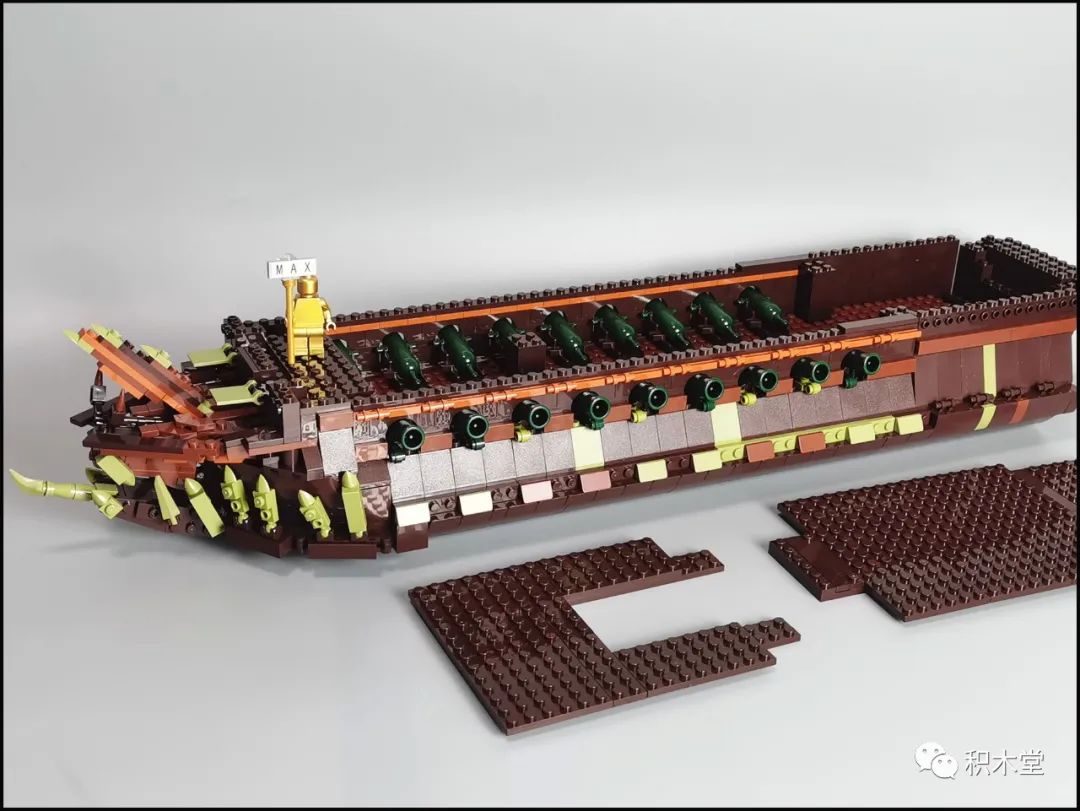 飞翔的荷兰人号船真实原型,飞翔的荷兰人号为什么能潜水