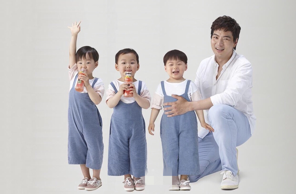 退圈读书、捞快钱、疑似“秃顶”，“表情包”萌娃现状大不同