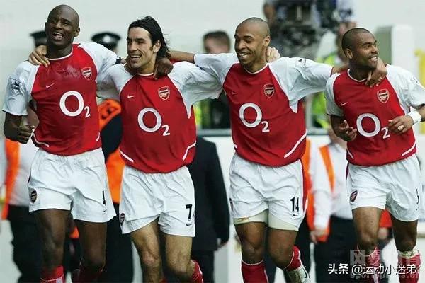 那些年我们一起追过的球队,那些火遍全网的球衣