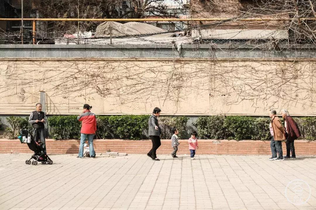 郑州火车头体育场视频,郑州市二七区火车头体育场