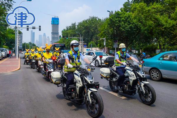 为高考考生义务服务,为高考提供服务