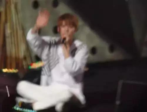 拍照模糊的方法是什么,拍照模糊如何去掉