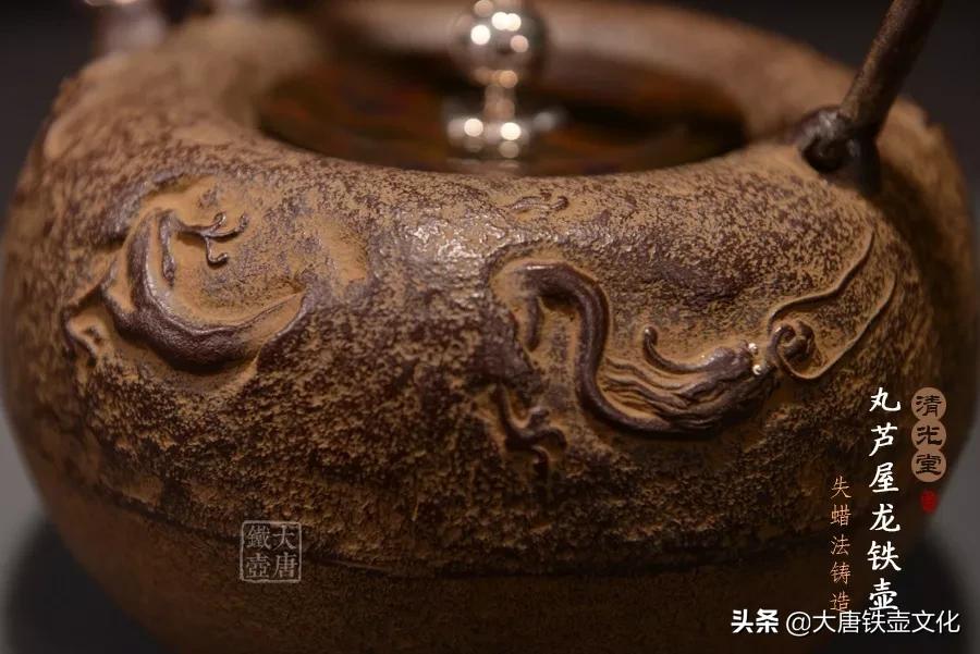 日本铁壶怎么快速养水垢,铁壶白色水垢是什么原因