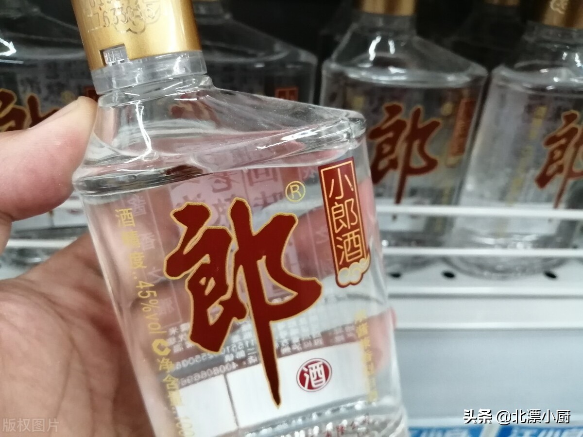 全国十大好喝的白酒排行榜,中国哪里的白酒最好喝排名前十