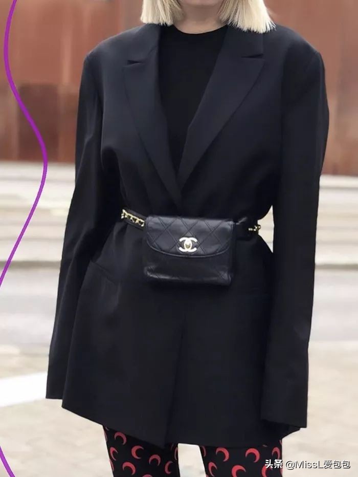 有哪些手袋既经典又时髦呢,时髦氛围感的必备单品迷你手袋