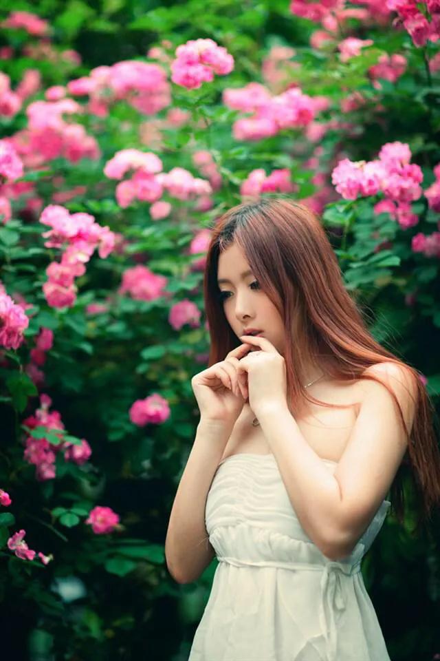 怎么逗女孩子开心的幽默段子,逗女孩子开心的小套路