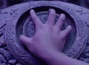 胡八一鬼吹灯古墓,鬼吹灯倒斗胡八一到底赚了多少钱