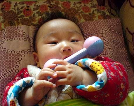 0-2岁宝宝精细动作,0-3岁幼儿动作发育标准