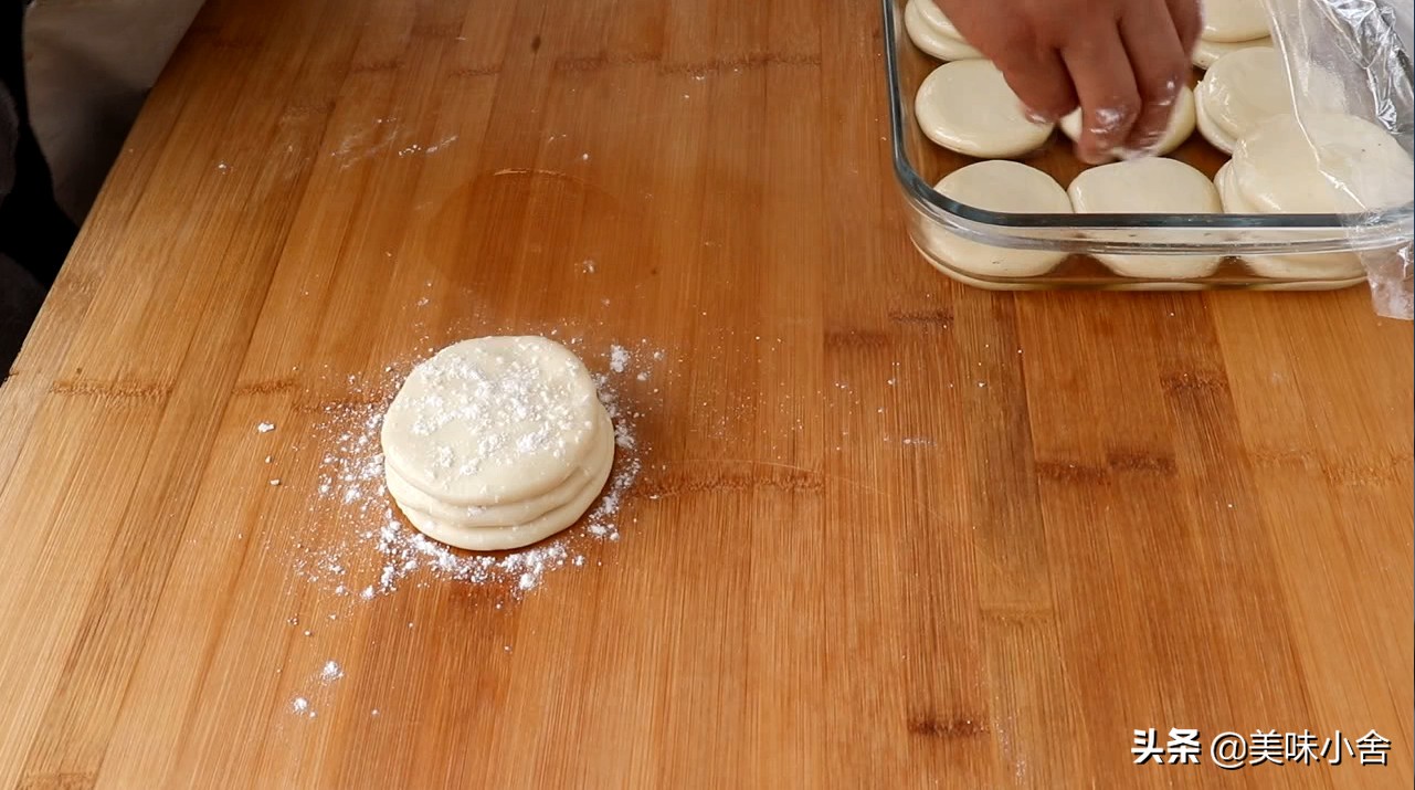 高筋面粉做春饼皮更有韧性吗,烙春饼怎么做有韧性