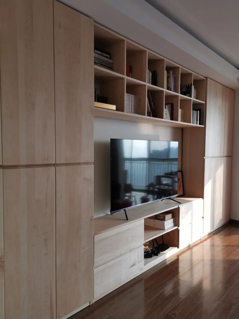 北美硬枫木家具贵吗,温柔家具轻奢岩板