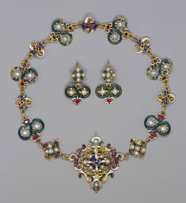 欧洲最美的女王,欧洲最美公主女王