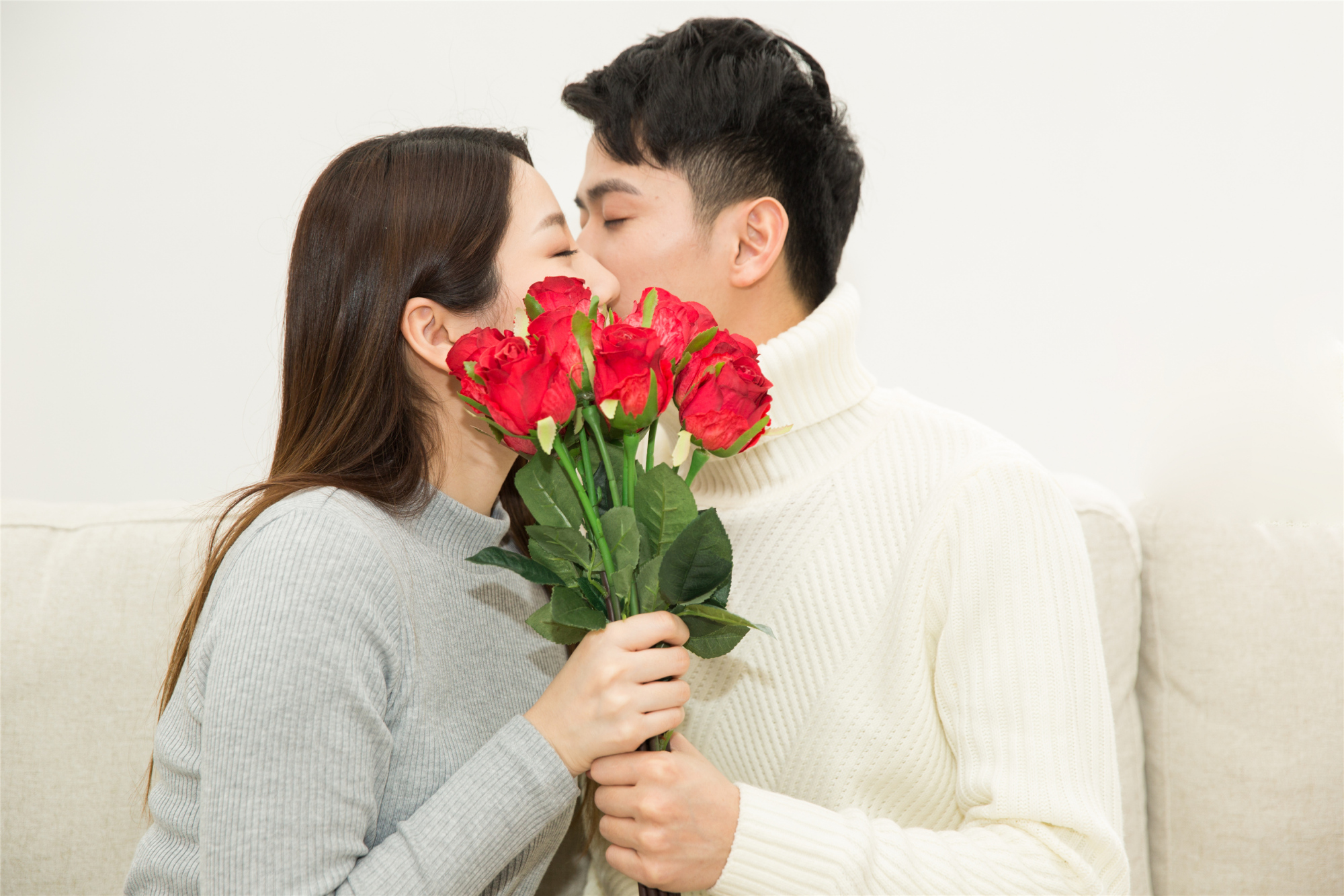 夫妻的姻缘冥冥之中早有定数,夫妻能不能相伴到老上天早有注定