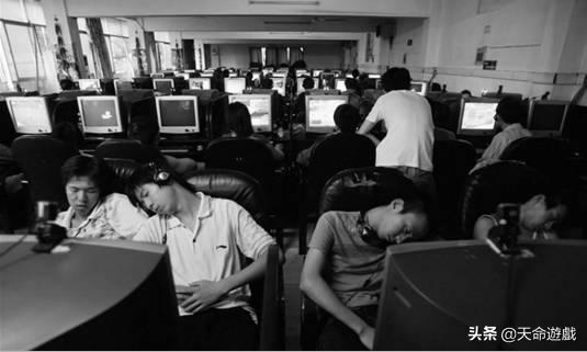 热血传奇一个手机可以玩吗,热血传奇是一款最简单的游戏