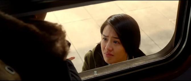 摘掉你的胸罩，让我看看你的人生，我们又何尝不是活成七月与安生