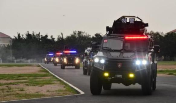 中国暴龙装甲车详细资料,中国特警防暴车警车