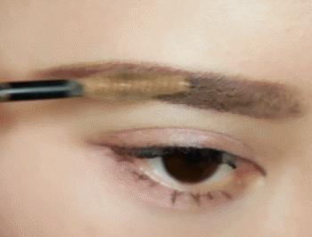 化妆全过程及注意事项,正确化妆流程和注意事项