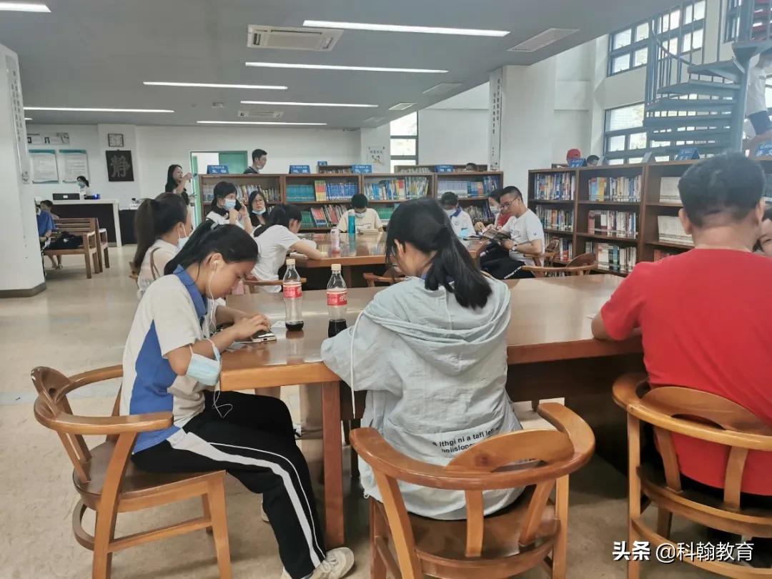 在深圳中学读书压力大吗,深圳宝安读书需要什么条件
